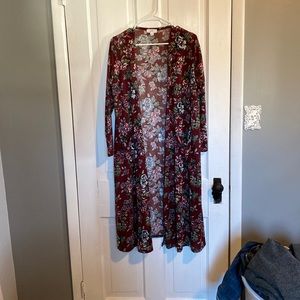 Medium LulaRoe long duster w/ long sleeve. Lightweight material. No rips, stains